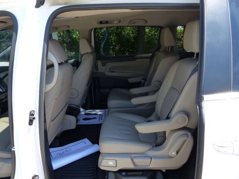 Used 2024 Honda Odyssey EX-L image 38