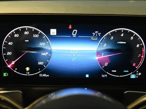 New 2026 Mercedes-Benz GLB 250 4MATIC image 17