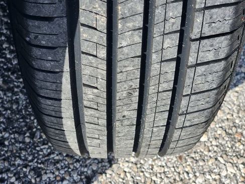 Used 2025 Toyota Camry LE image 11