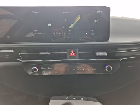 New 2025 Kia EV6 Light w/ Light LR Technology Package image 8