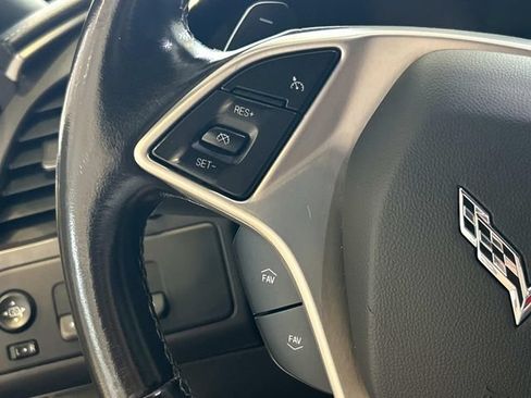 Used 2019 Chevrolet Corvette Stingray Coupe RWD image 26