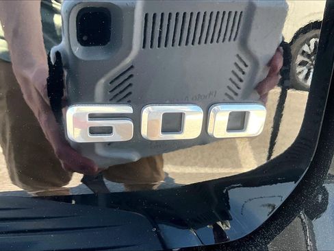 Used 2023 Cadillac Escalade Premium Luxury Platinum image 24