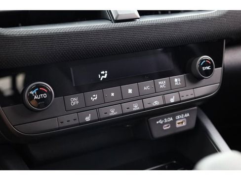 New 2026 Subaru Outback Limited image 40