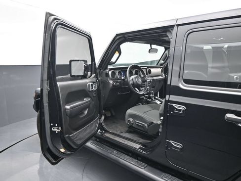 Used 2021 Jeep Wrangler Unlimited Sport AWD/4WD image 8