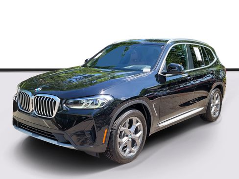 Used 2024 BMW X3 sDrive30i w/ Premium Package RWD image 2