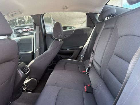 Used 2024 Chevrolet Malibu LT FWD image 12