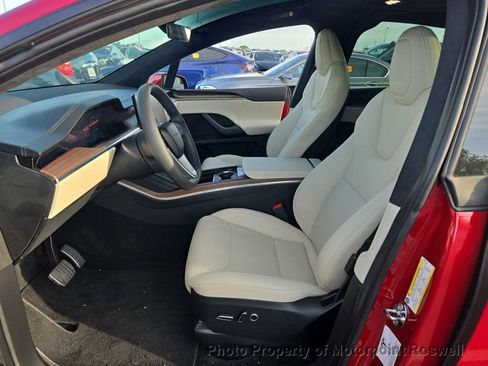 Used 2024 Tesla Model X AWD/4WD image 21