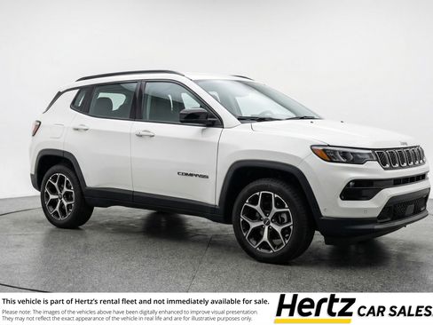 Used 2025 Jeep Compass Limited image 1