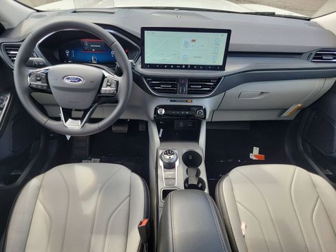 New 2025 Ford Escape Base w/ PHEV Premium Package image 28