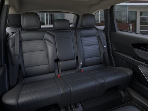 New 2026 Lincoln Nautilus Reserve AWD/4WD image 11