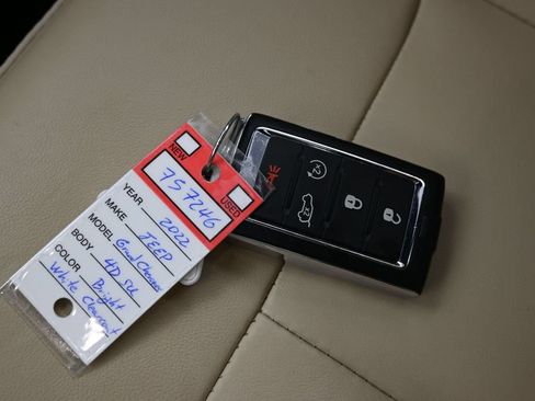 Used 2022 Jeep Grand Cherokee Limited 4xe AWD/4WD image 31