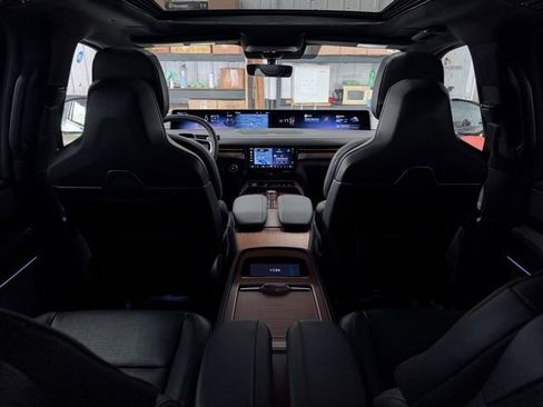 New 2026 Lincoln Navigator Black Label AWD/4WD image 29