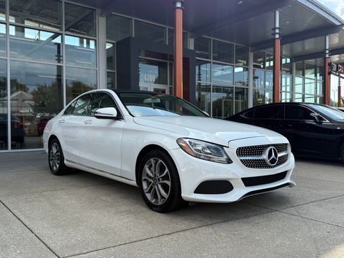 Used 2017 Mercedes-Benz C 300 4MATIC Sedan image 1
