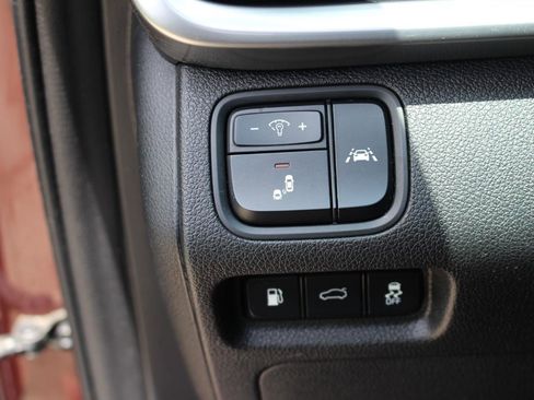 Used 2020 Kia Optima LX FWD image 18