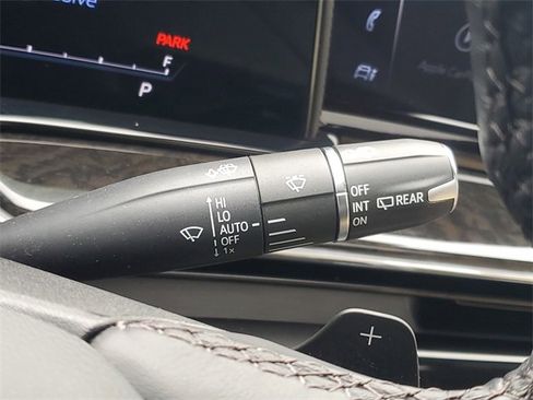 Certified 2023 Cadillac Escalade ESV Premium Luxury w/ Performance Package image 17