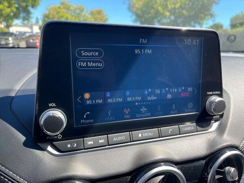 Used 2025 Nissan Sentra SV FWD image 20