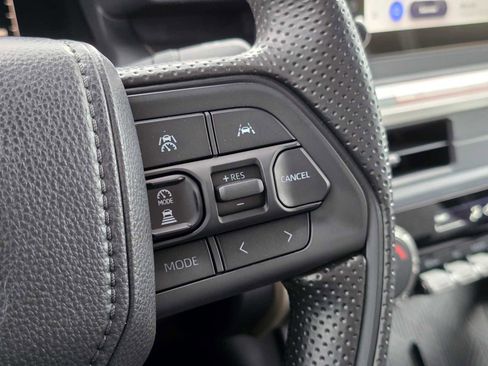 Certified 2025 Toyota Tacoma SR5 image 35