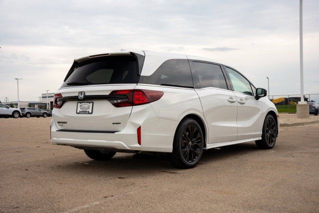 Used 2026 Honda Odyssey Sport-L image 7