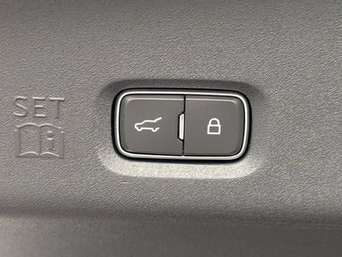 New 2026 Ford Expedition Active AWD/4WD image 27