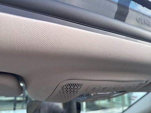 Used 2022 Mercedes-Benz GLS 450 4MATIC image 13