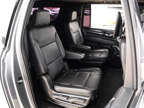Used 2021 GMC Yukon XL Denali w/ Denali Premium Package RWD image 39