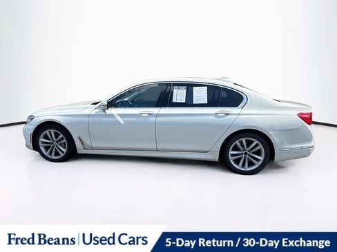 Used 2017 BMW 750i xDrive AWD/4WD image 5