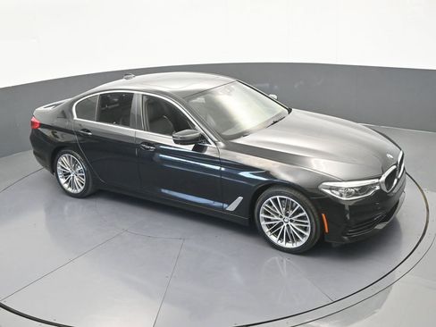 Used 2019 BMW 530i w/ Premium Package RWD image 65