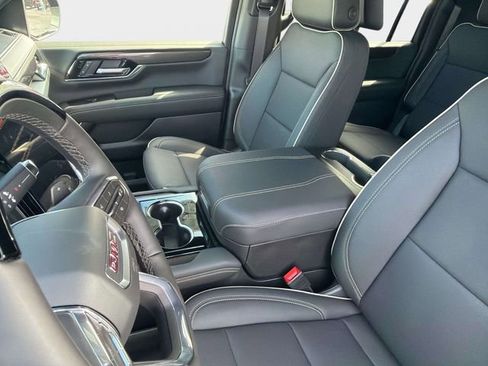 New 2026 GMC Yukon XL Elevation w/ Elevation Premium Package image 22