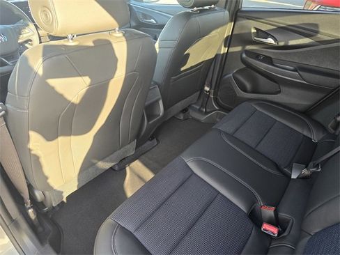 New 2026 Buick Envista Preferred image 10