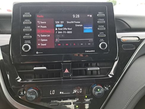 Used 2024 Toyota Camry LE FWD image 10