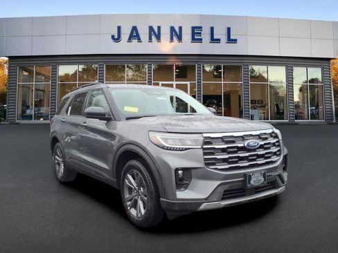 New 2026 Ford Explorer Active w/ Active Comfort Package AWD/4WD image 2