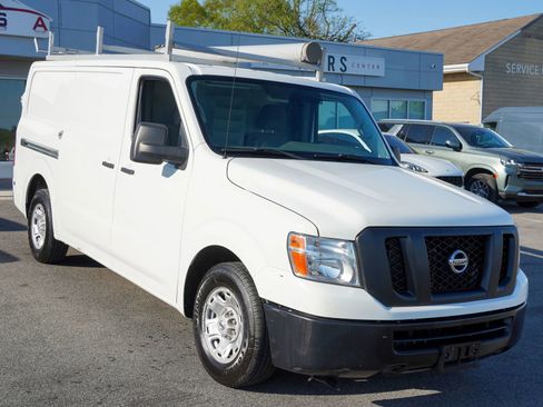 Used 2021 Nissan NV 2500 SV image 8