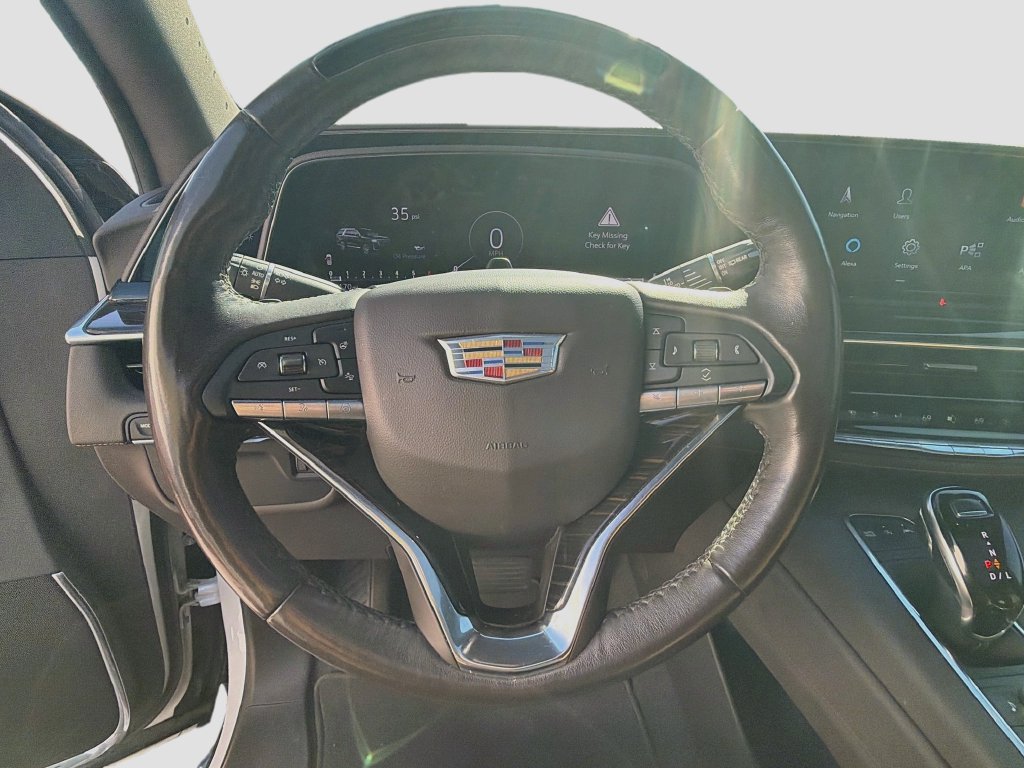 Used 2022 Cadillac Escalade ESV Premium Luxury RWD image 10