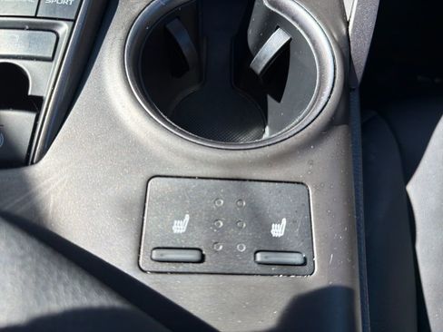 Used 2023 Toyota Camry XSE w/ Navigation Package image 38