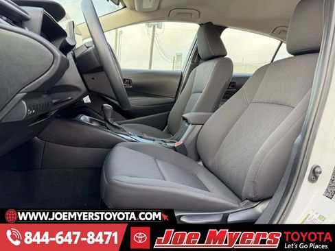 Used 2024 Toyota Corolla LE image 26
