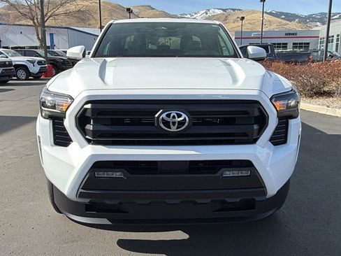 New 2026 Toyota Tacoma SR5 image 8
