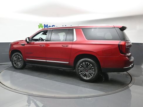 New 2026 GMC Yukon XL Elevation image 22