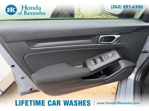 Used 2025 Honda Civic Sport image 7