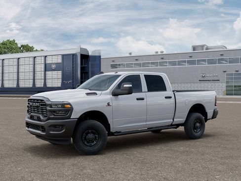 New 2025 RAM 2500 Tradesman AWD/4WD image 37
