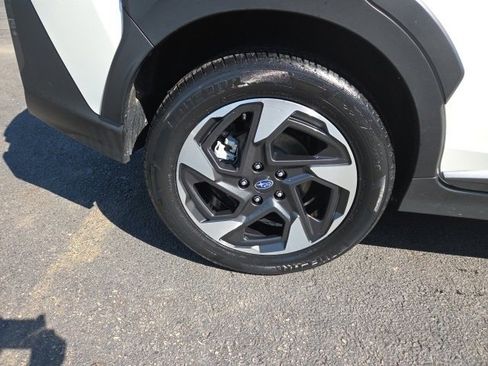 Used 2024 Subaru Crosstrek 2.5i Limited w/ Crosstrek Mirror Package image 26