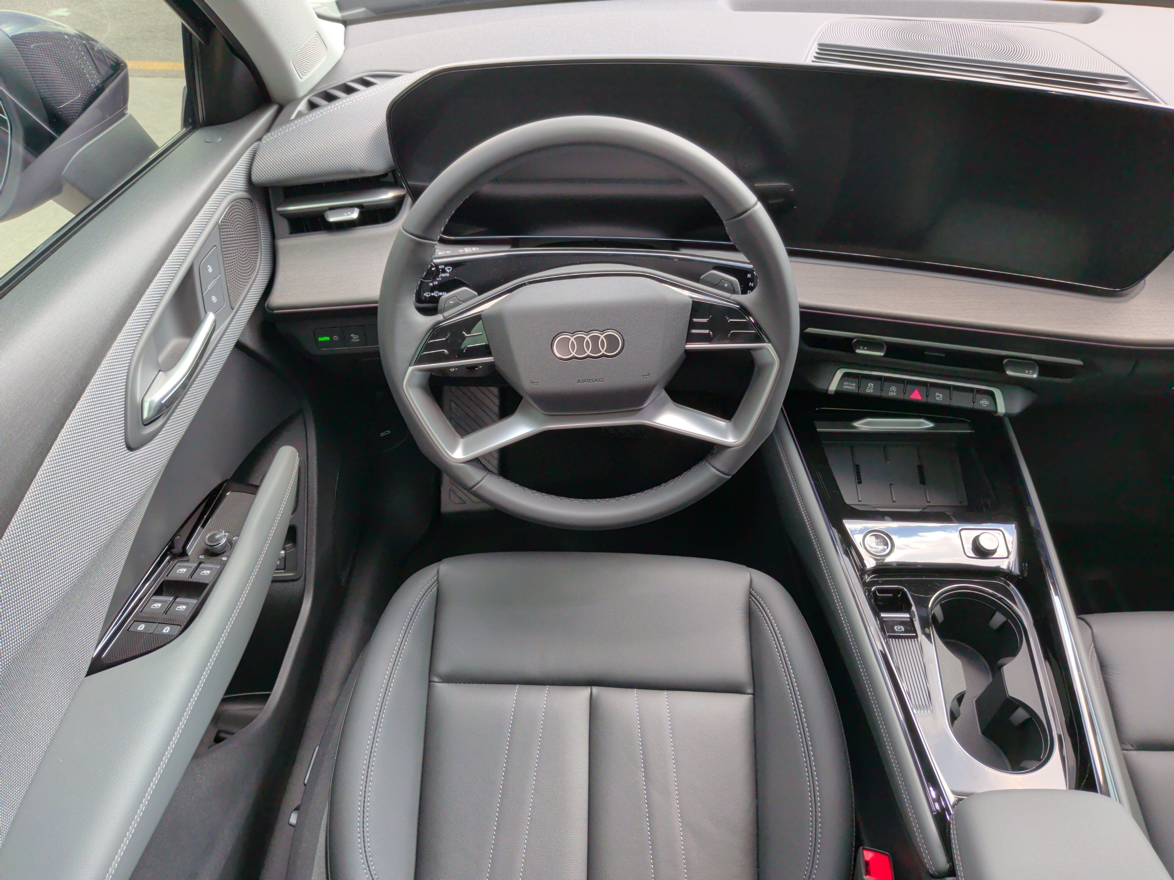 Used 2026 Audi Q3 quattro 2.0T AWD/4WD image 16