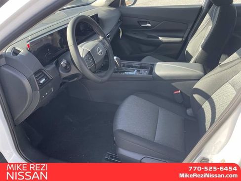 New 2026 Nissan Sentra SV w/ SV Convenience Package FWD image 10