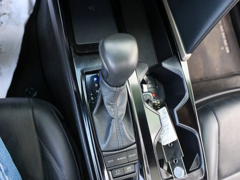 Used 2025 Toyota Camry XSE w/ Premium Package image 26