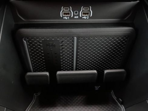 New 2026 RAM 1500 Big Horn AWD/4WD image 6