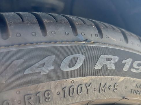 Used 2019 INFINITI Q60 3.0t Luxe w/ Essential Package image 18