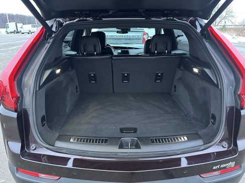 Used 2020 Cadillac XT4 Premium Luxury image 6