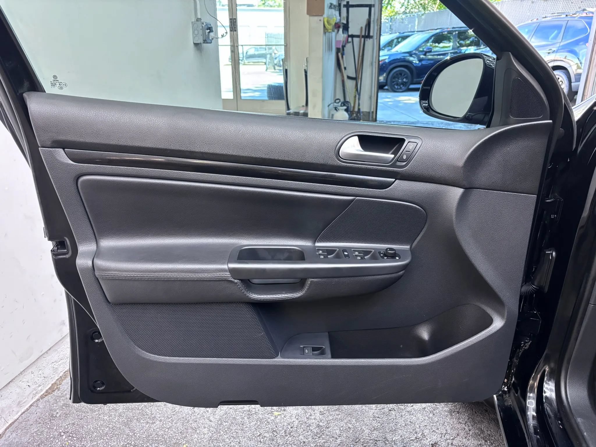 Used 2014 Volkswagen Jetta TDI FWD image 19