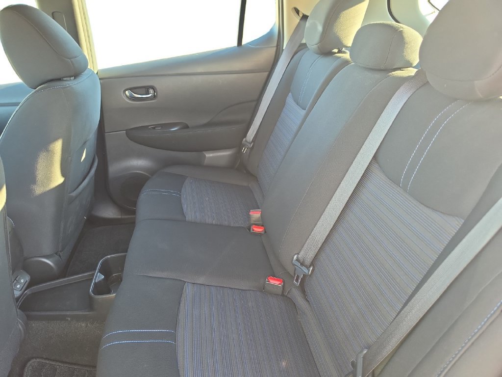 Used 2025 Nissan Leaf S FWD image 13