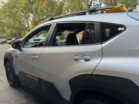 Used 2025 Subaru Crosstrek 2.5i Wilderness w/ Crosstrek Mirror Package AWD/4WD image 30