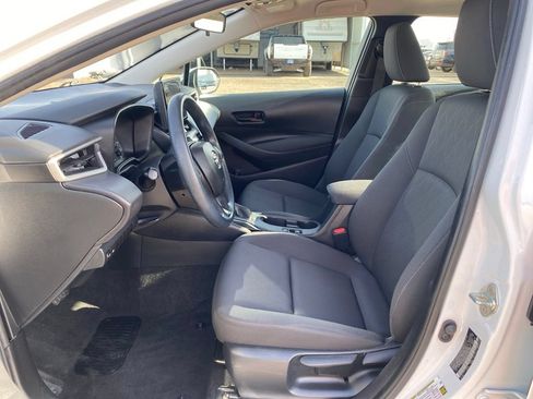 Used 2024 Toyota Corolla LE FWD image 18